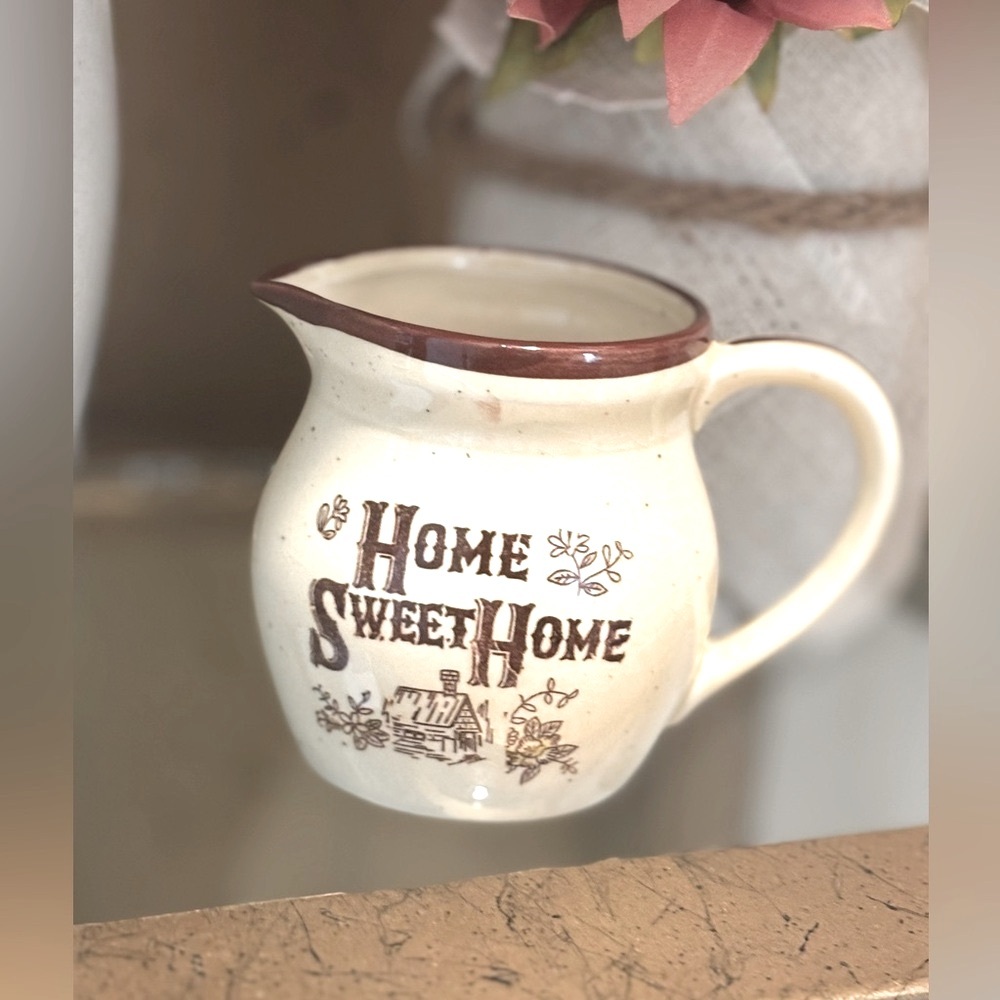 Vintage Home Sweet Home Stoneware Creamer. Japan | Country | Signed 3.5” 1970